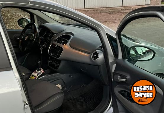 Autos - Fiat Punto esence 2014 Nafta 110000Km - En Venta