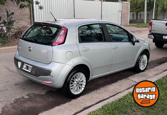 Autos - Fiat Punto esence 2014 Nafta 110000Km - En Venta