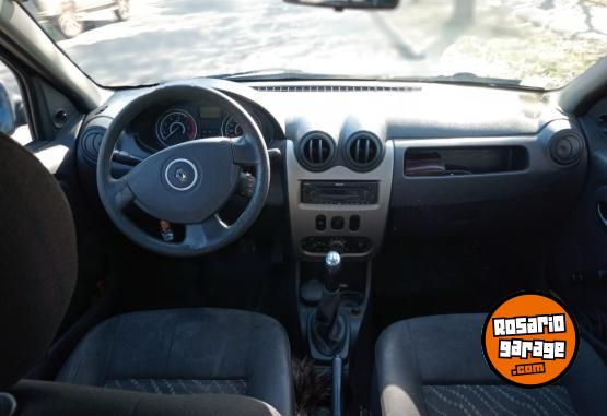 Autos - Renault Logan 2010 Diesel 244000Km - En Venta