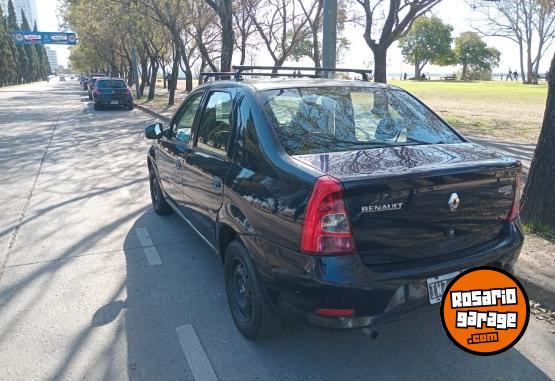 Autos - Renault Logan 2010 Diesel 244000Km - En Venta