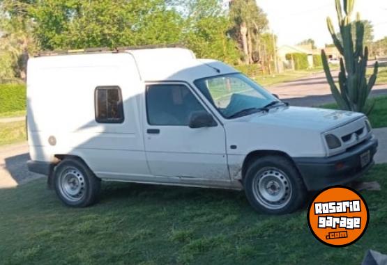 Utilitarios - Renault Express 2001 Diesel 111111Km - En Venta