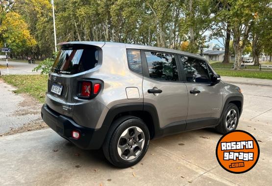 Camionetas - Jeep Renegade 2017 Nafta 90000Km - En Venta