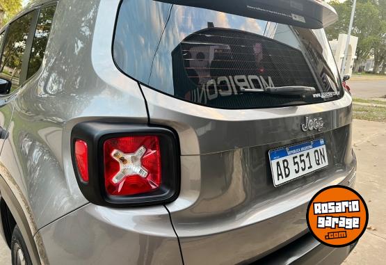 Camionetas - Jeep Renegade 2017 Nafta 90000Km - En Venta
