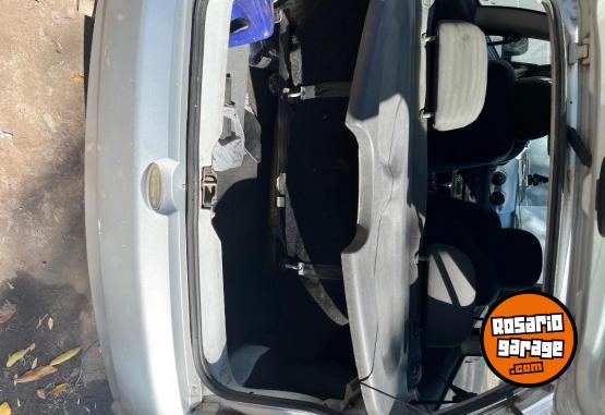 Autos - Chevrolet celta 2012 GNC 270000Km - En Venta