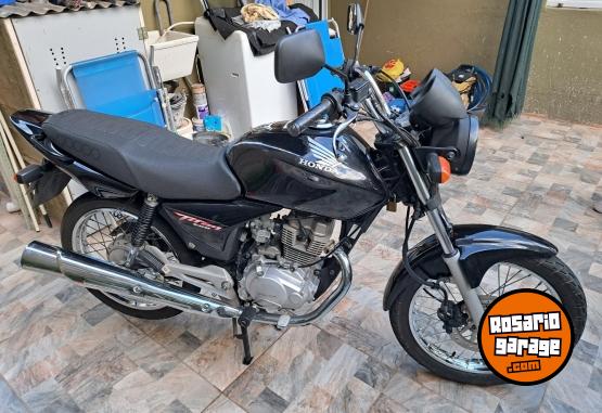 Motos - Honda Titan 150 2011 Nafta 37000Km - En Venta