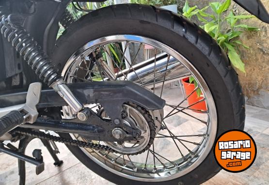 Motos - Honda Titan 150 2011 Nafta 37000Km - En Venta