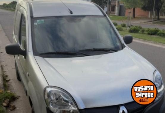Utilitarios - Renault Kangoo 2017 Nafta 125000Km - En Venta