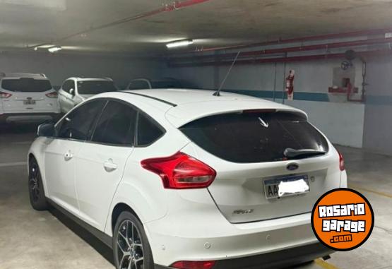 Autos - Ford Focus 2016 Nafta 103000Km - En Venta