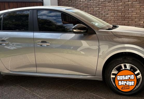 Autos - Peugeot 208 2024 Nafta 21000Km - En Venta