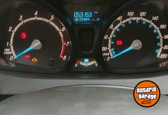 Autos - Ford Fiesta se plus 53.000km 2014 Nafta 53000Km - En Venta