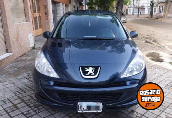 Autos - Peugeot 207 2014 Nafta 100000Km - En Venta