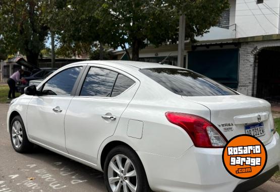 Autos - Nissan Versa Advance 2017 Nafta 105000Km - En Venta