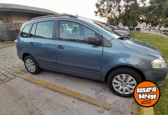 Autos - Volkswagen Suran 2006 Nafta 250000Km - En Venta