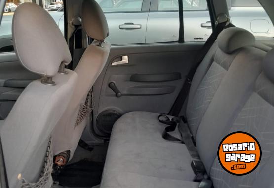 Autos - Volkswagen Suran 2006 Nafta 250000Km - En Venta