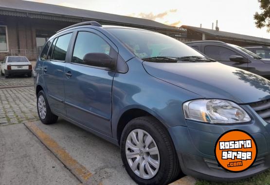 Autos - Volkswagen Suran 2006 Nafta 250000Km - En Venta