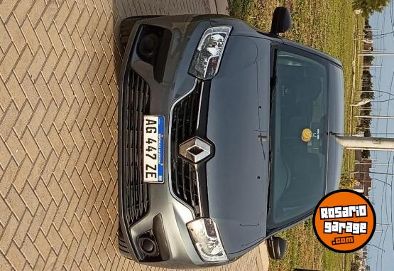 Autos - Renault SANDERO 2024 Nafta 20000Km - En Venta