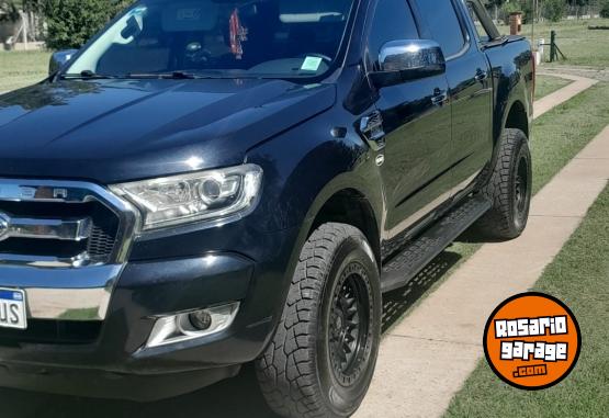 Camionetas - Ford Ranger xlt 2017 Diesel 200000Km - En Venta