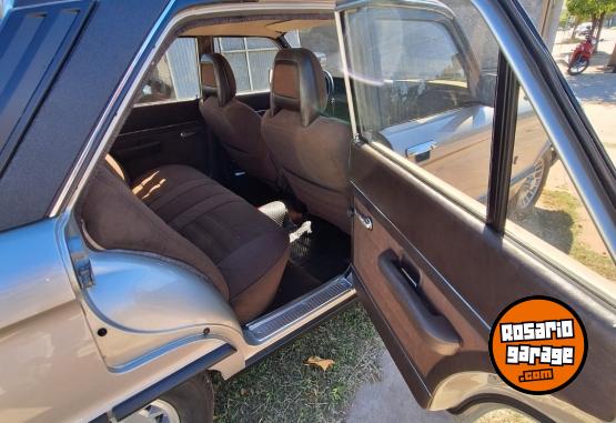 Cl�sicos - Ford Falcon Ghia 83 - En Venta
