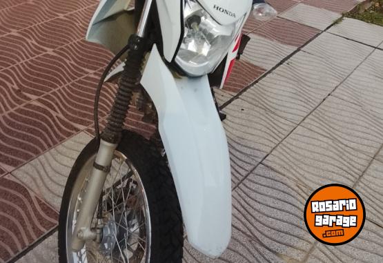 Motos - Honda xr 150 2025 Nafta 9900Km - En Venta