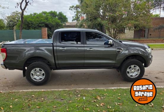 Camionetas - Ford Ranger XLT 2017 Diesel 178000Km - En Venta