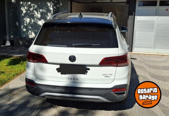 Autos - Volkswagen Taos 2023 Nafta 42000Km - En Venta