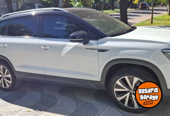 Autos - Volkswagen Taos 2023 Nafta 42000Km - En Venta