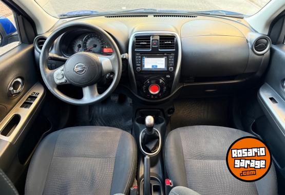 Autos - Nissan March Pure Drive 2014 Nafta 140000Km - En Venta