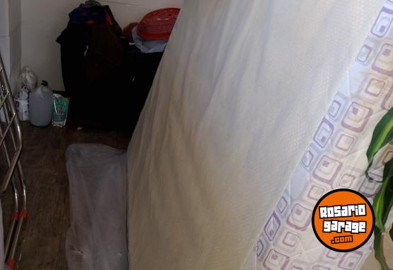 Hogar - Vendo colch�n Sprinwall Nix y Base de madera - En Venta