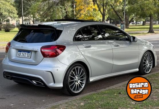 Autos - Mercedes Benz A250 2017 Nafta 80000Km - En Venta