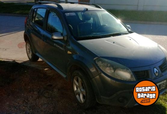 Autos - Renault Stepway 2010 Nafta 200000Km - En Venta
