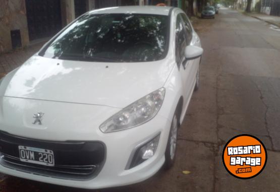 Autos - Peugeot 308 Allure 2015 Nafta 200000Km - En Venta