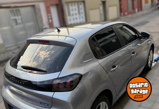 Autos - Peugeot 208 Active pack 2023 Nafta 17000Km - En Venta