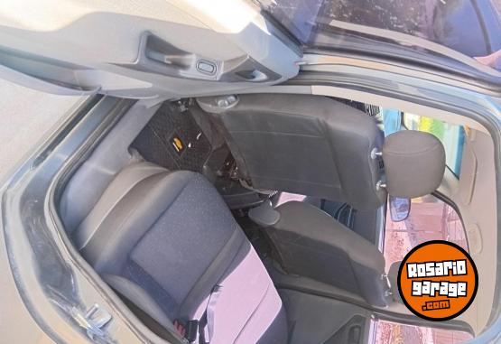 Autos - Chevrolet Meriva GL Plus 2012 Nafta 180000Km - En Venta