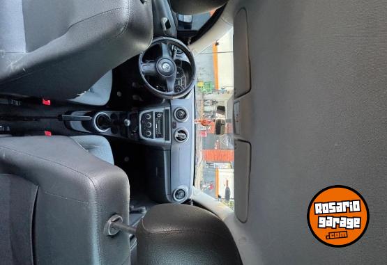 Autos - Volkswagen Gol trend 2010 GNC 245000Km - En Venta
