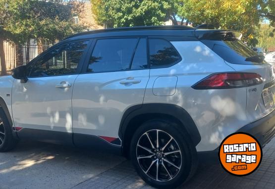 Autos - Toyota COROLLA CROSS GR SPORT 2025 Nafta 14000Km - En Venta