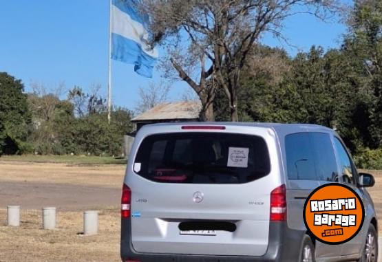 Utilitarios - Mercedes Benz vito 1.6 111cdi furgon 2016 Diesel 190000Km - En Venta