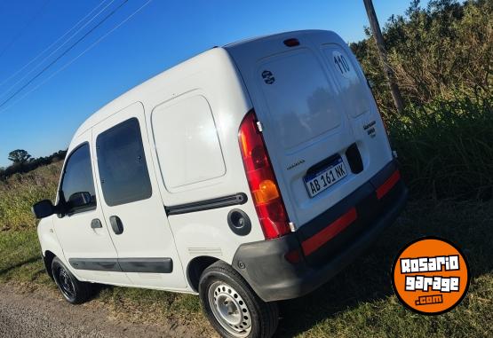 Utilitarios - Renault Kangoo 2017 GNC 320Km - En Venta