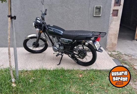 Motos - Zanella sapucai 2018 Nafta 16500Km - En Venta