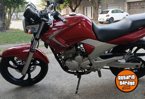 Motos - Yamaha Ybr250 2008 Nafta 111111Km - En Venta