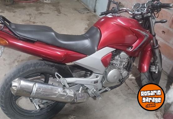Motos - Yamaha Ybr250 2008 Nafta 111111Km - En Venta