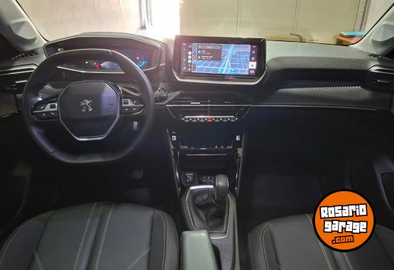 Autos - Peugeot 208 2024 Nafta 27000Km - En Venta