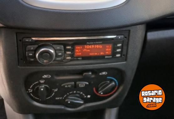 Autos - Peugeot 207 hdi 2012 Diesel 111Km - En Venta