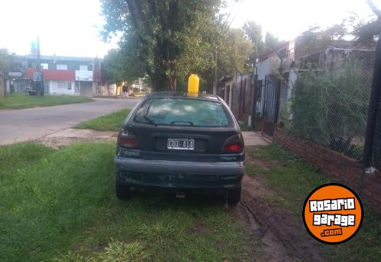 Autos - Renault 2000 2000 Nafta 111Km - En Venta