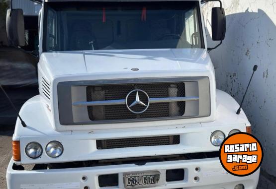Camiones y Gr�as - Mercedez Benz - En Venta