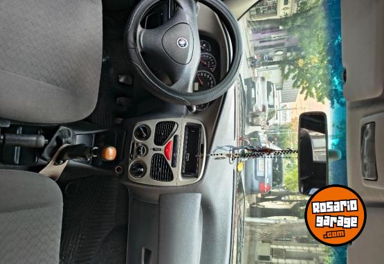 Autos - Fiat Palio 1.3 2005 Nafta 154000Km - En Venta