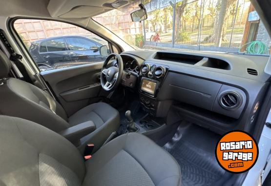 Utilitarios - Renault KANGOO CONFORT 2026 Nafta 0Km - En Venta