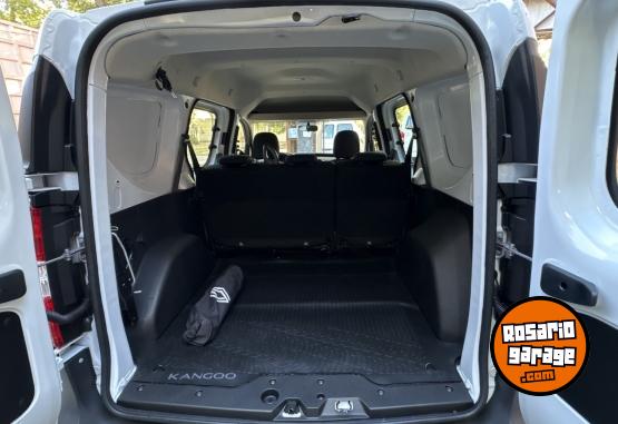 Utilitarios - Renault KANGOO CONFORT 2026 Nafta 0Km - En Venta