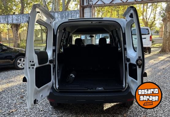 Utilitarios - Renault KANGOO CONFORT 2026 Nafta 0Km - En Venta