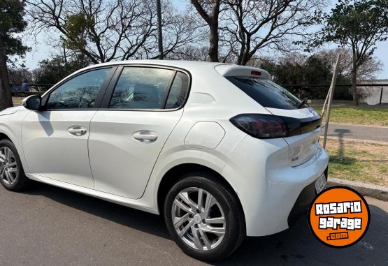 Autos - Peugeot 208 Active 1.6 2021 Nafta 82000Km - En Venta