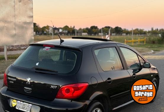 Autos - Peugeot 307 xt premium 2008 Nafta 200000Km - En Venta